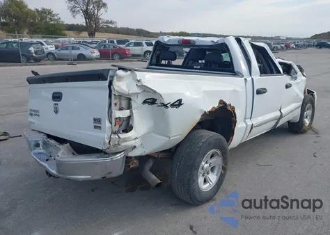 2008 Dodge Dakota Laramie z USA, uszkodzony, nr VIN 1D7HW58N08S562470